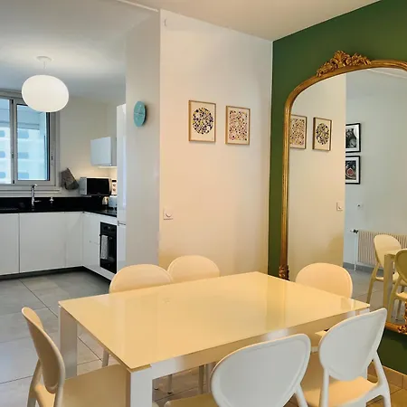 Agreable Quartier De Avec Parking Lyon