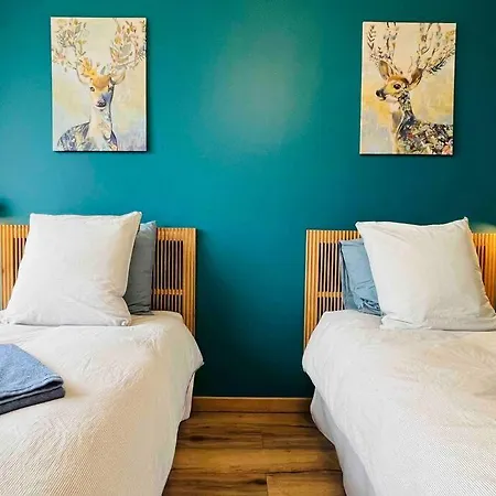 2 Ch, Climatise, Parking, Localisation Premium Apartment