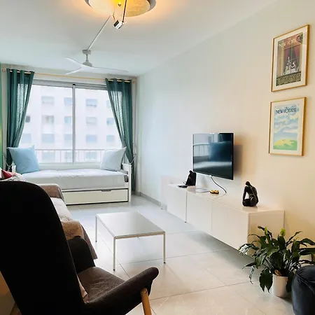 2 Ch, Climatise, Parking, Localisation Premium Apartment *