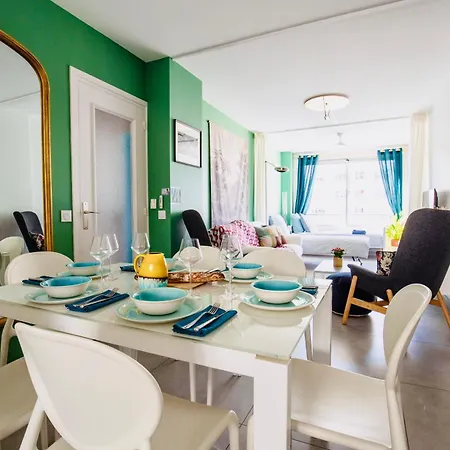 Apartment 2 Ch, Climatise, Parking, Localisation Premium