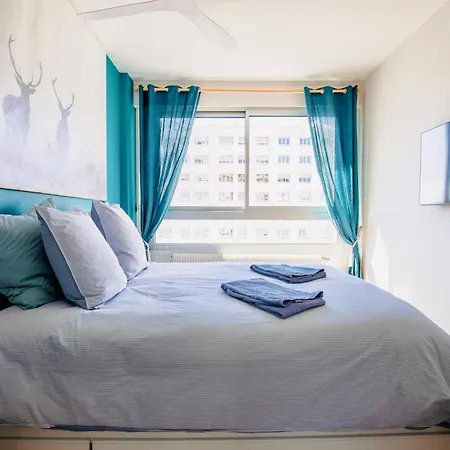 2 Ch, Climatise, Parking, Localisation Premium Apartment *