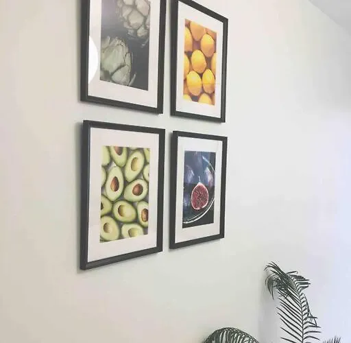 2 Ch, Climatisé, Parking, Localisation Premium Appartement *